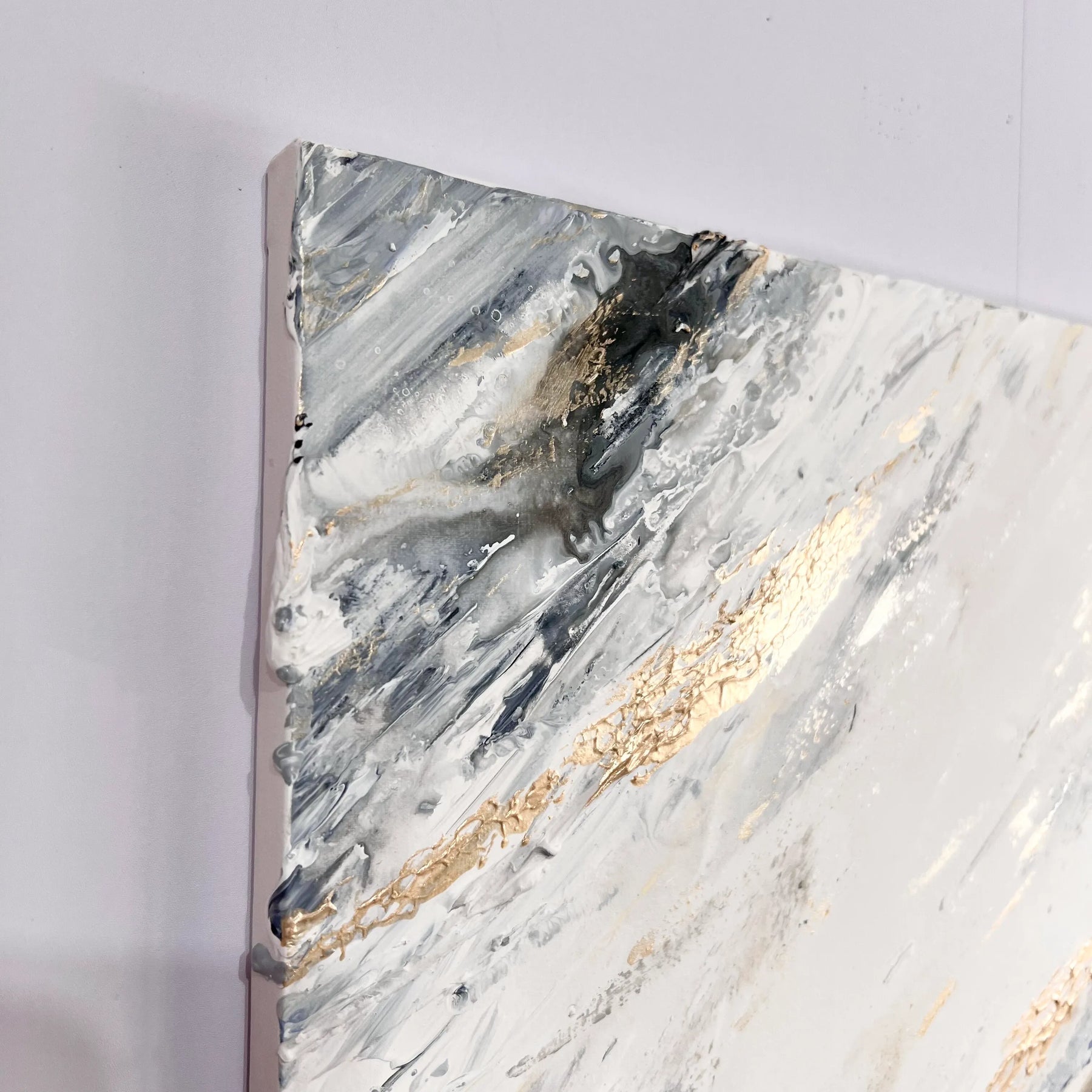 “CLARITY-UNIVERSE_2403144”